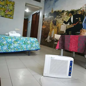 Triana Historic Center, Free Parking Apartment