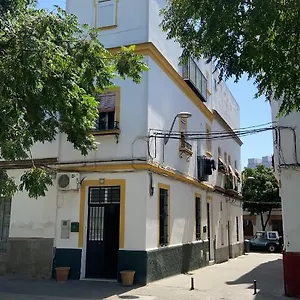 Triana - Aloha Apartment